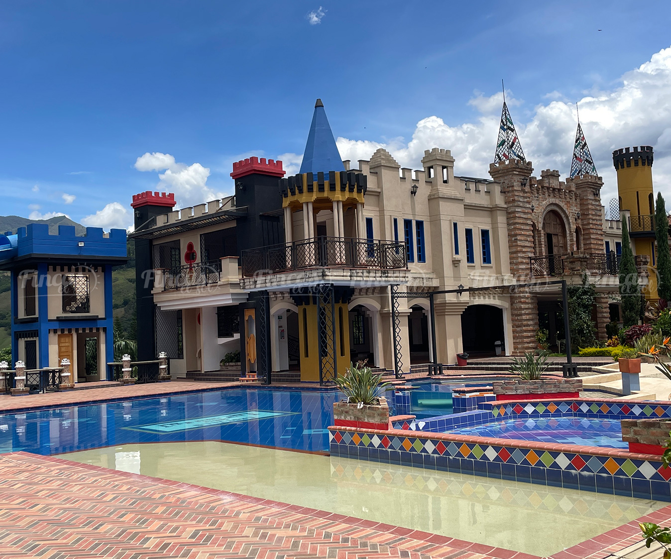 alquiler-de-fincas-fincas-el-sol-medellin-cod-CO-004-35