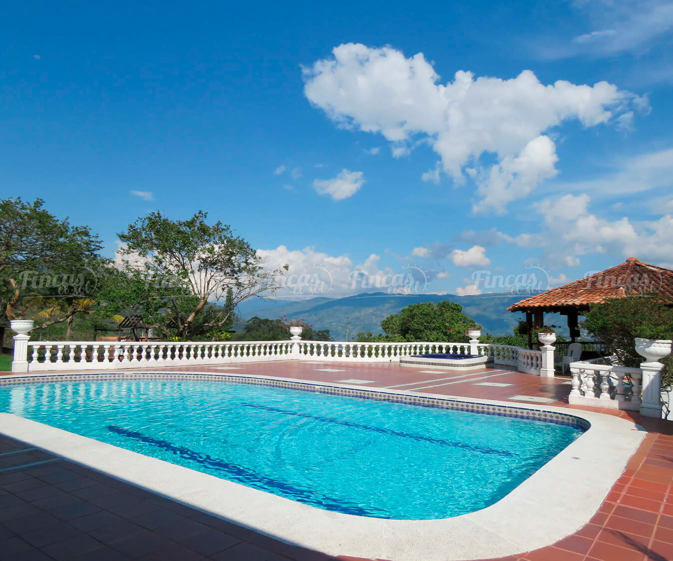 alquiler-de-fincas-fincas-el-sol-medellin-cod-CO-005-16