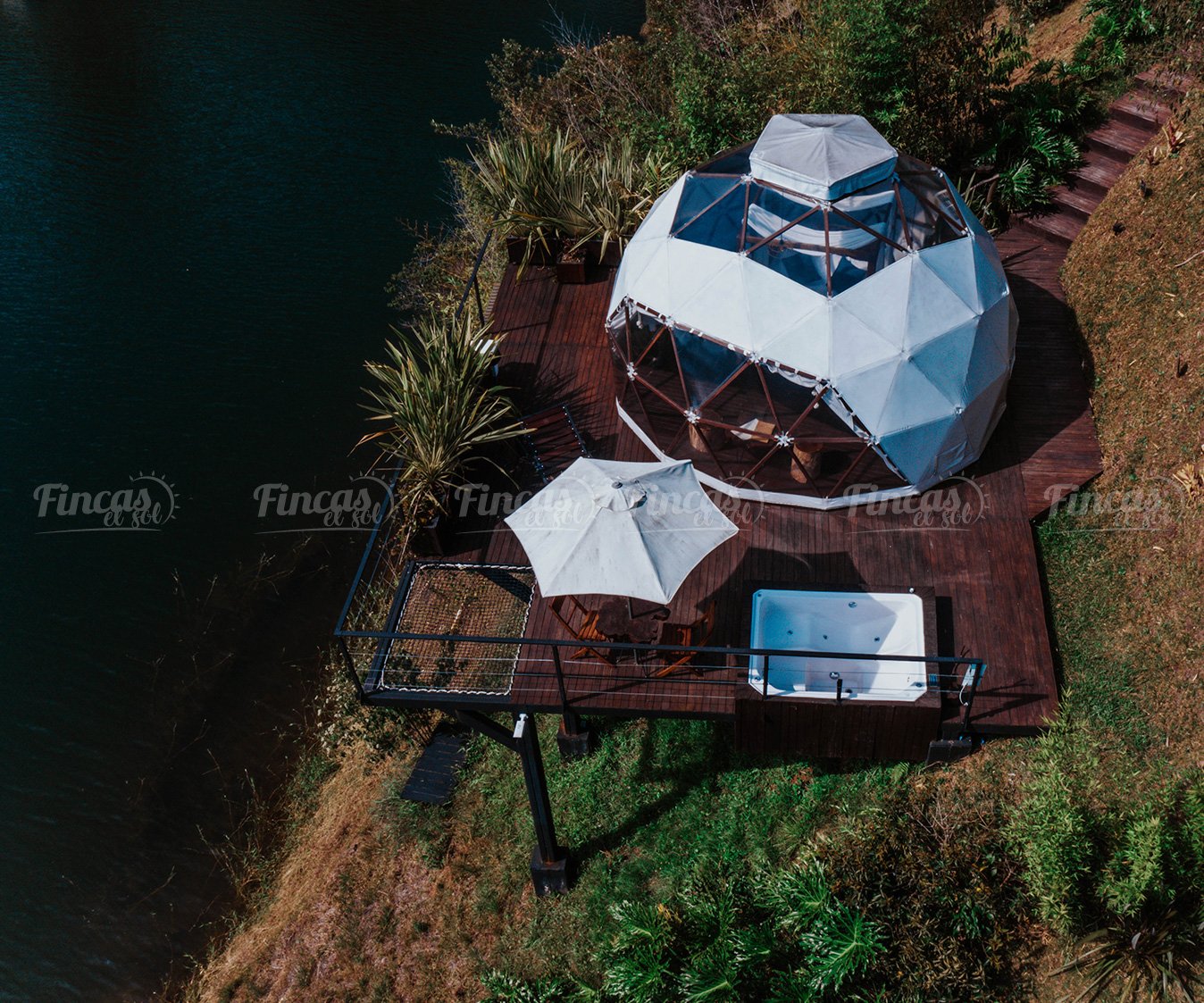 Glamping-en-guatape-plan-pareja-DM-002-3