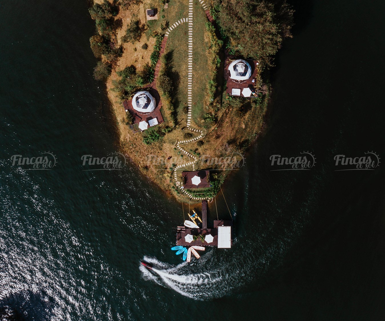 Glamping-en-guatape-plan-pareja-DM-002-4